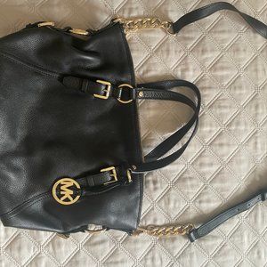 Michael Kors leather shoulder bag